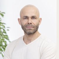 Афанасьев Олег