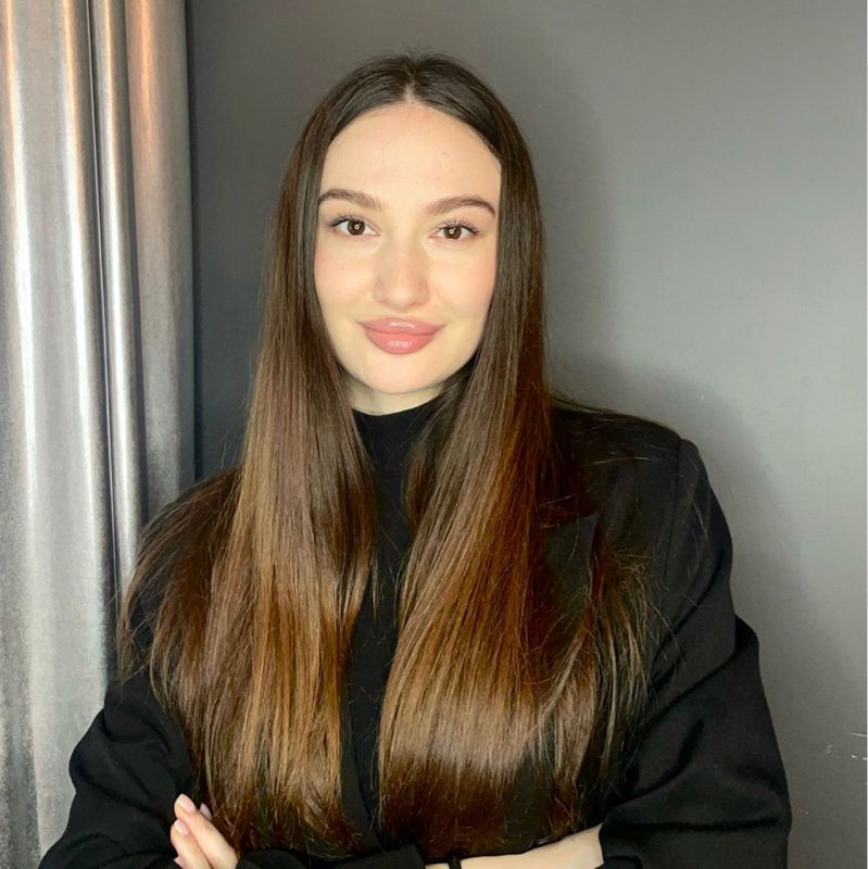 Алина
