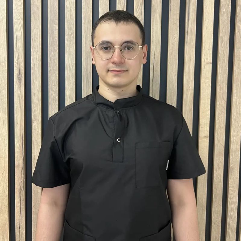 Александр
