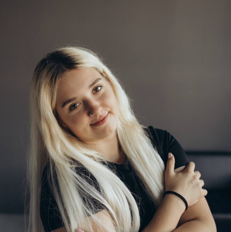 Суслова Карина