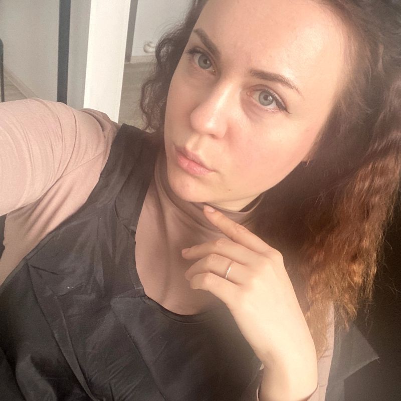 Лена Левина