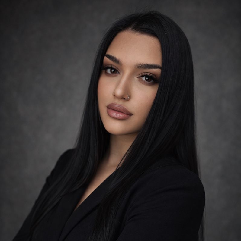 Алина