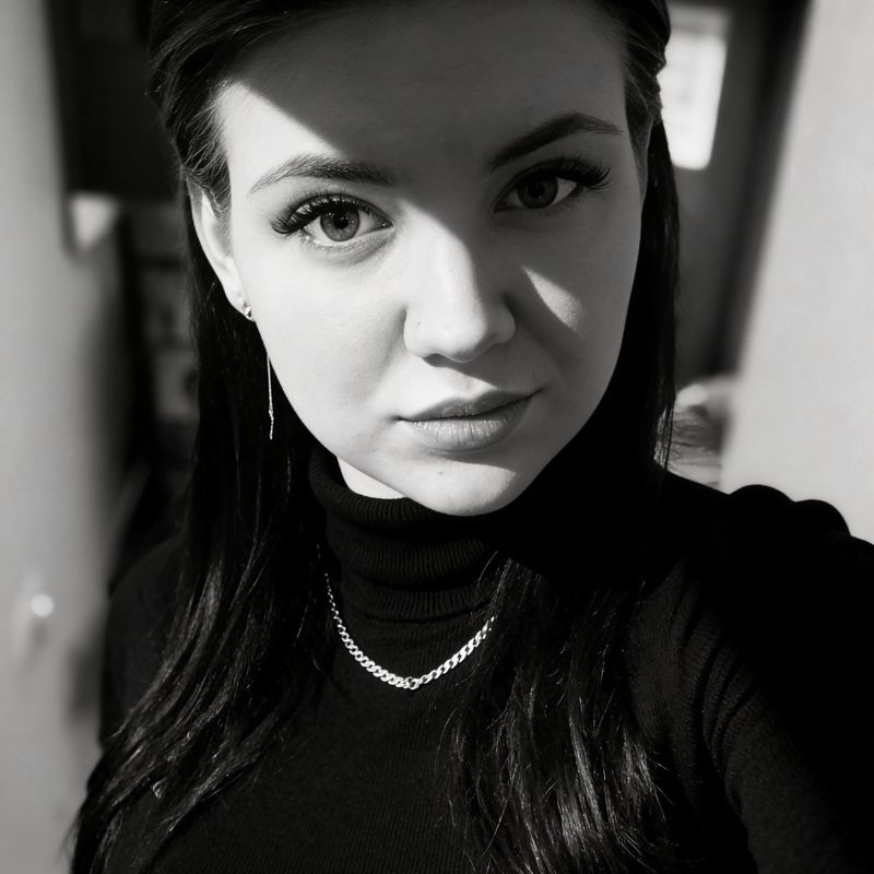 Гусарова Алина