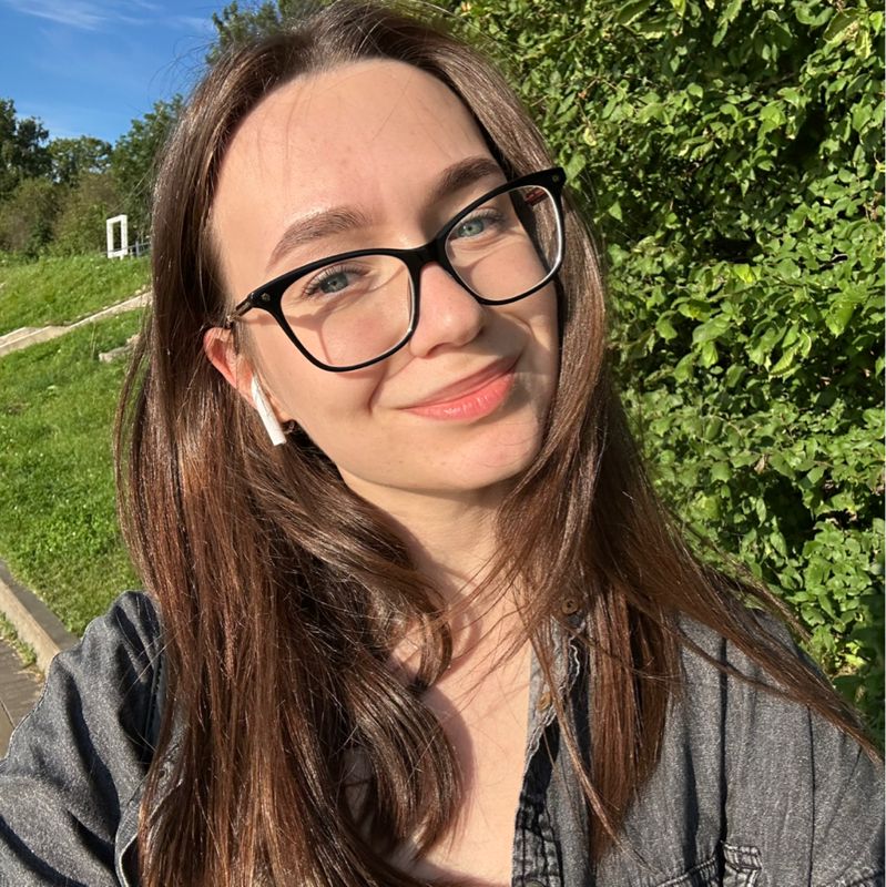 Михайлюкова Лиза