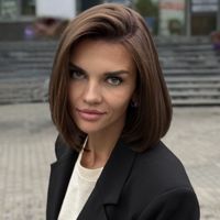 Шакола Елена