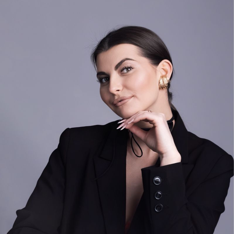 Голова Роксана