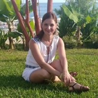Анна Глухова