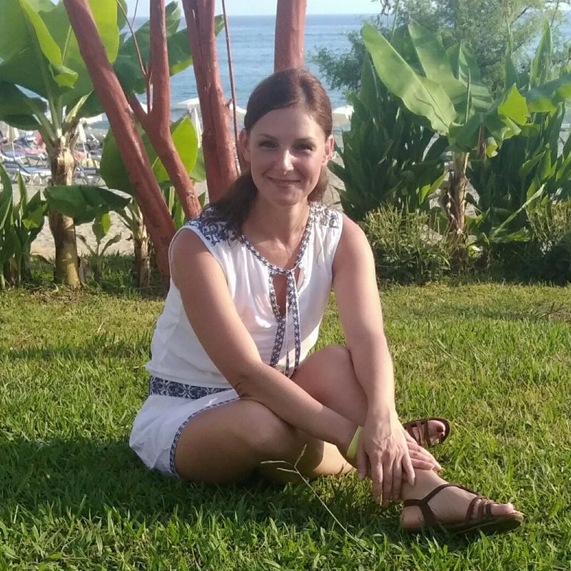 Анна Глухова