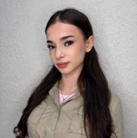 Полина