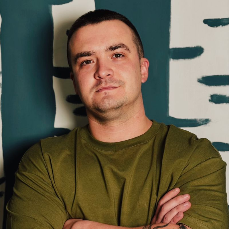 Максим