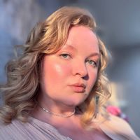 Ушакова Ирина