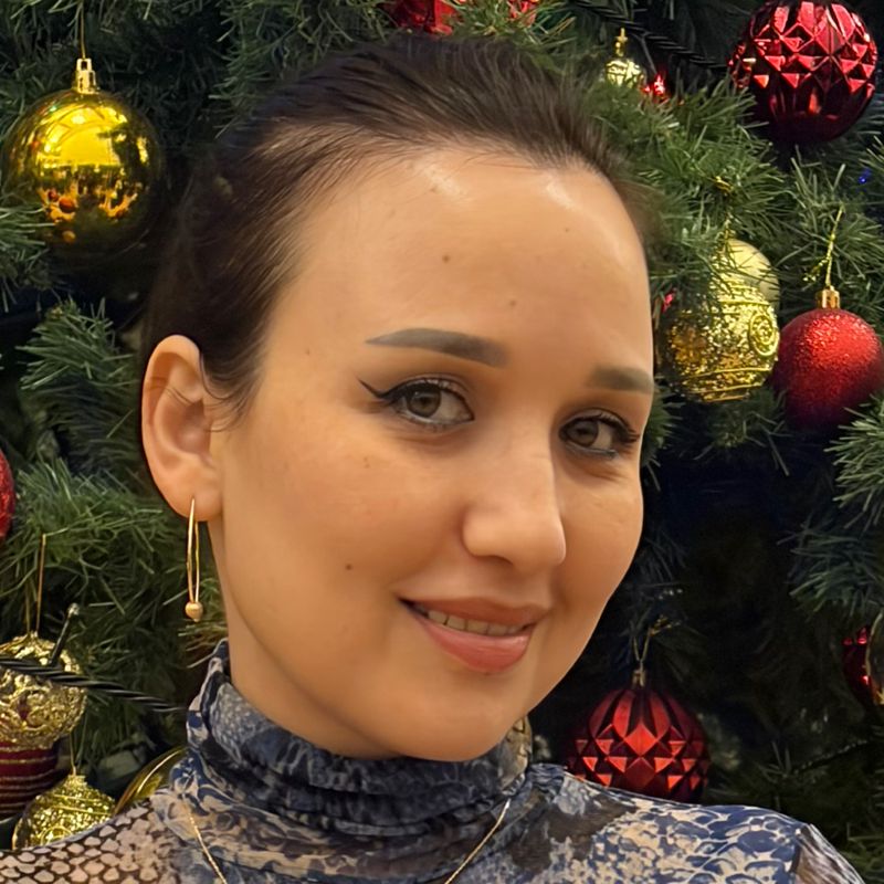 Назарова Амаль