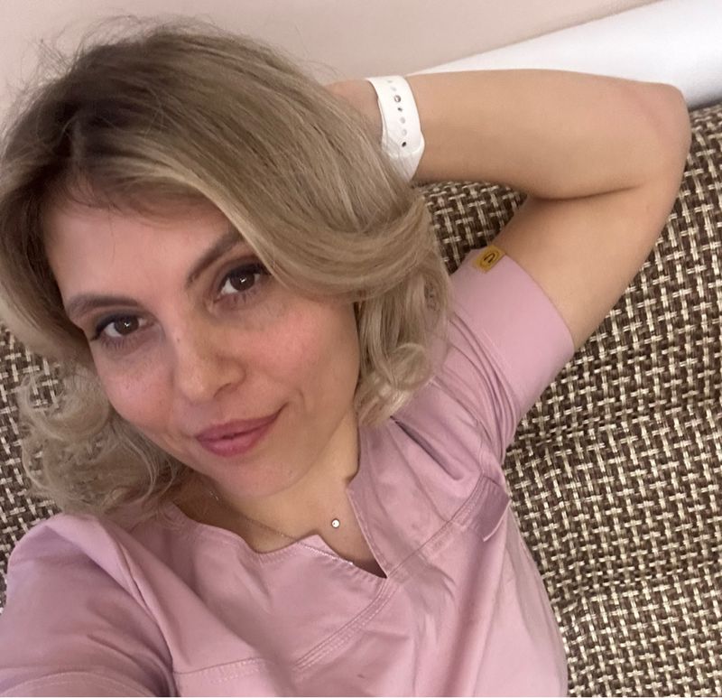 Полина