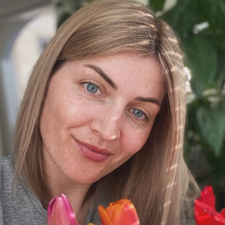 Полина Владимировна