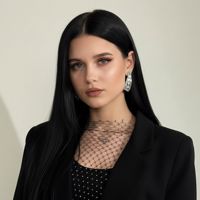 Лобзова Надежда