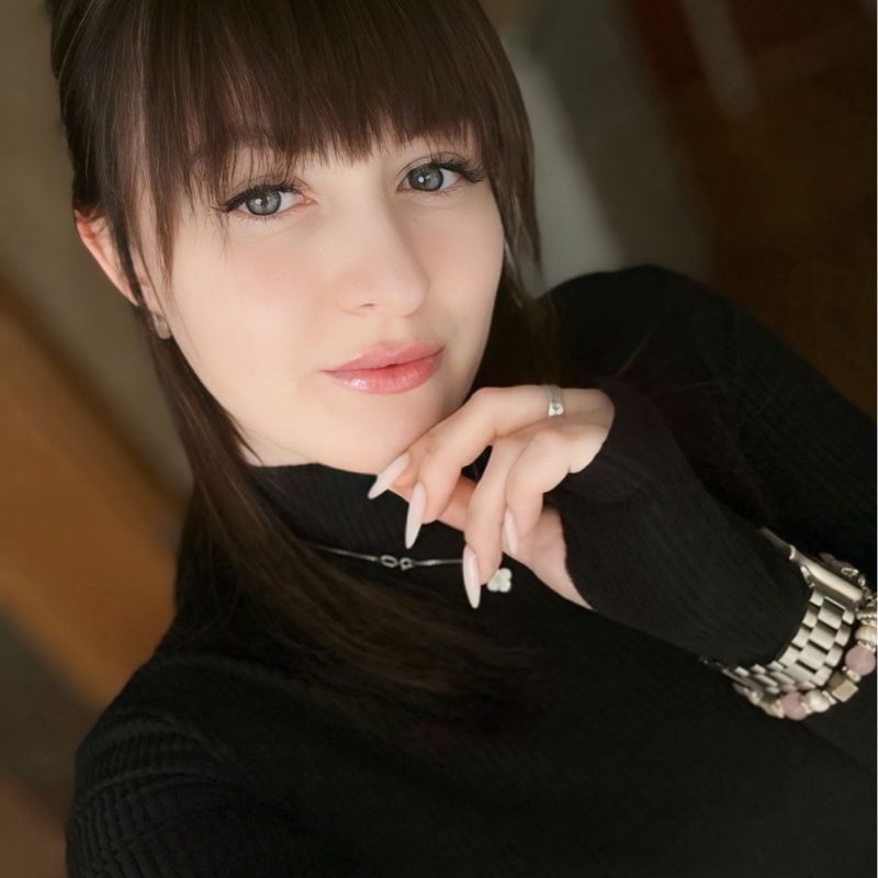 Анна Белоус