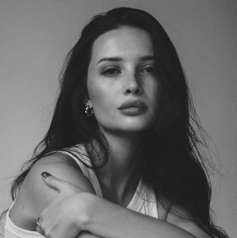 Павлова Алена