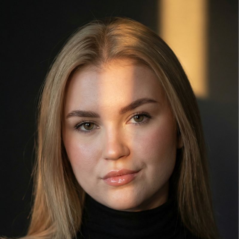 Алина