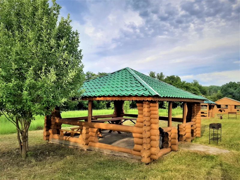 Беседка до 15 чел.