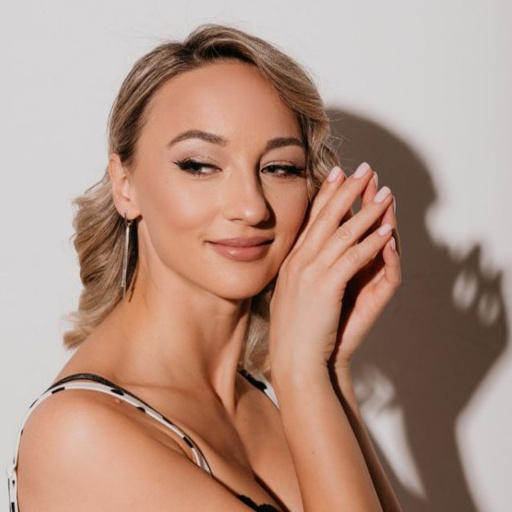 Дина