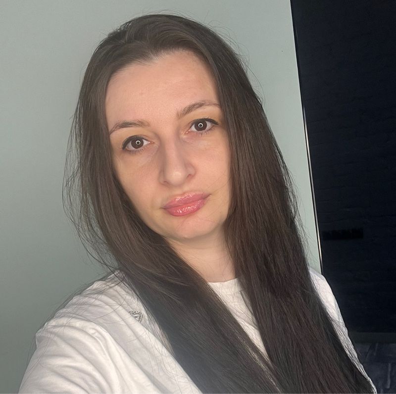 Яна