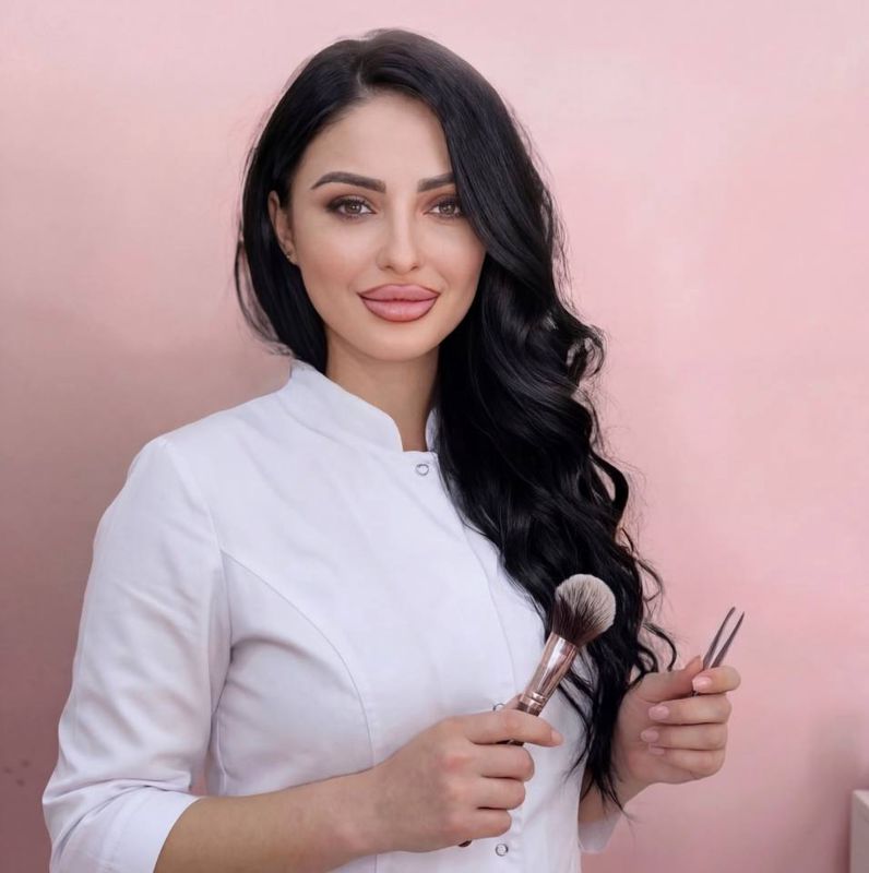 Ася