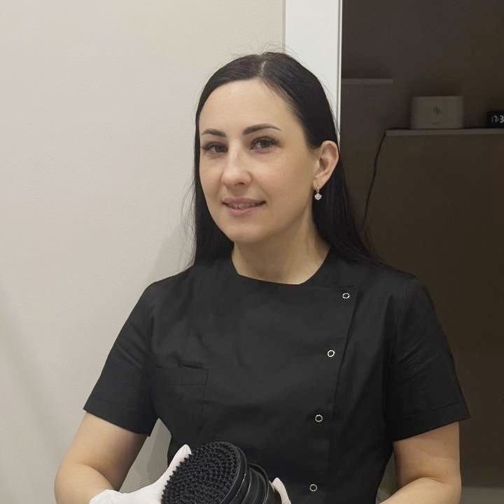 Марина Воложанина