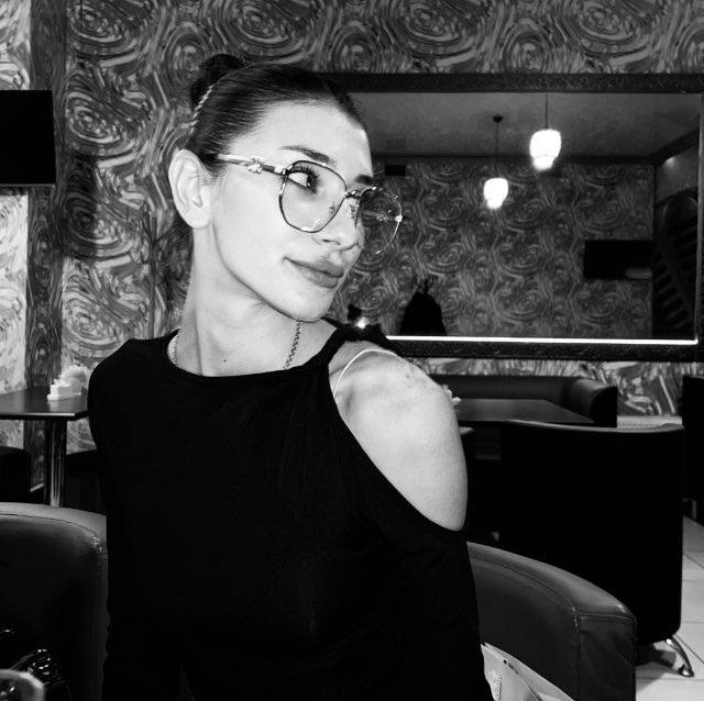 Попова Елизавета