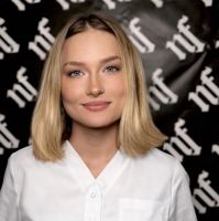 Ангелина Ул.40 Лет Победы 19 Б