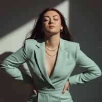 Романова Яна