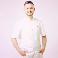 Искандаров Андрей