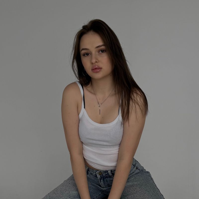 Полина