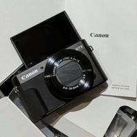 Canon G7X Mark III