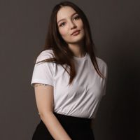 Утаева Анастасия (LED-эксперт)