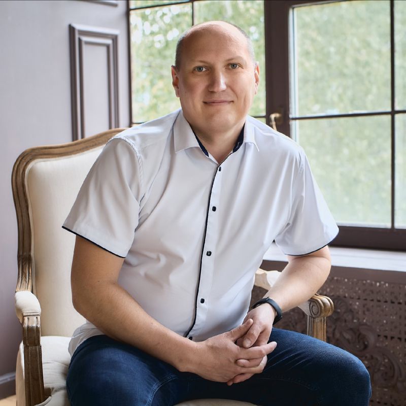 Дмитрий Букреев