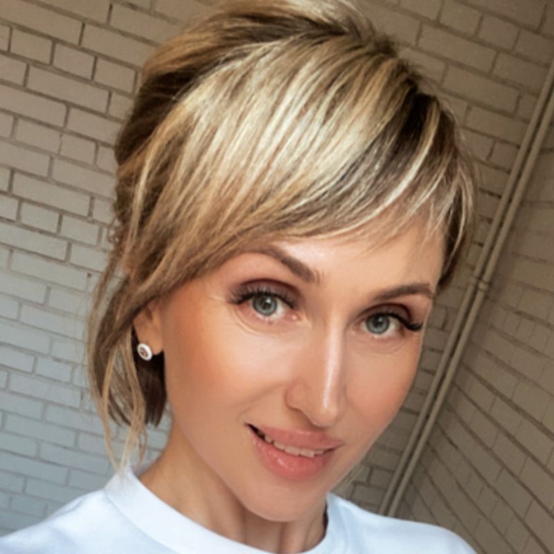 Оля Сухотина