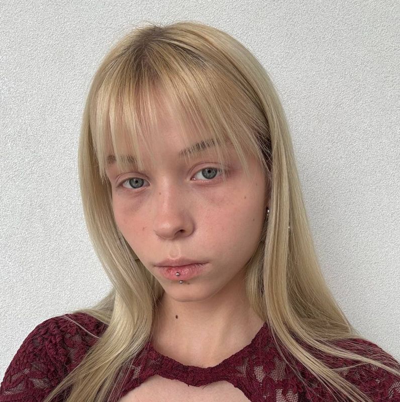 Полина
