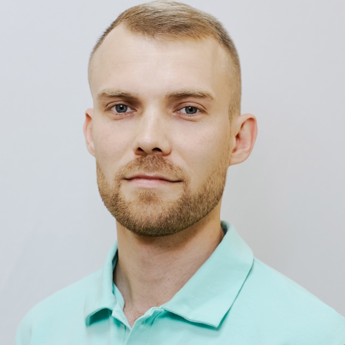 Дмитрий Белоус