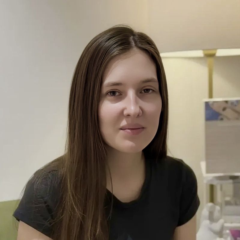 Старостина Елена