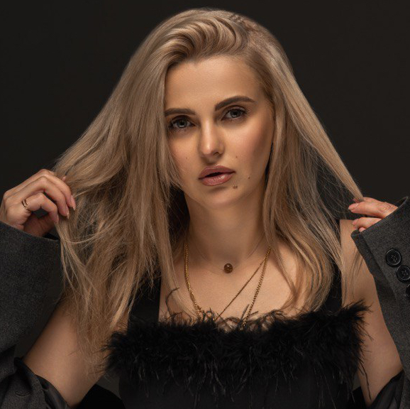 Олейникова Инесса