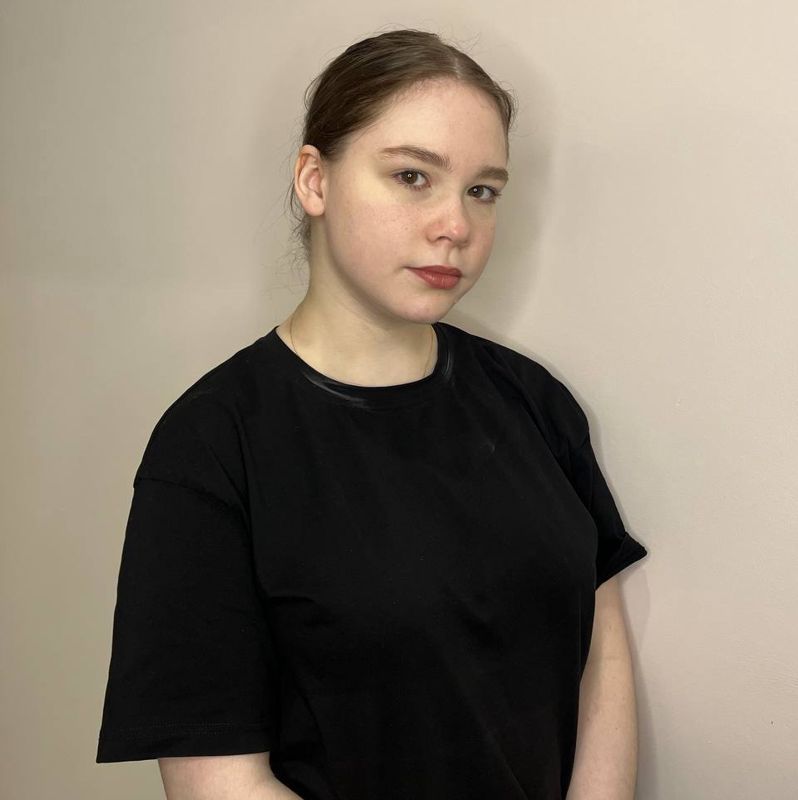 Полина