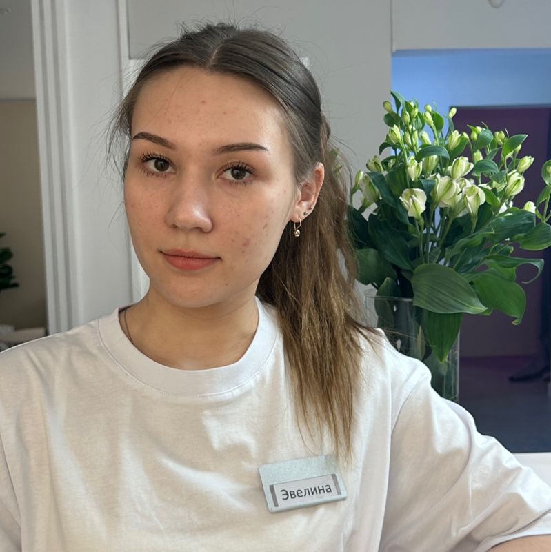 Серова Эвелина
