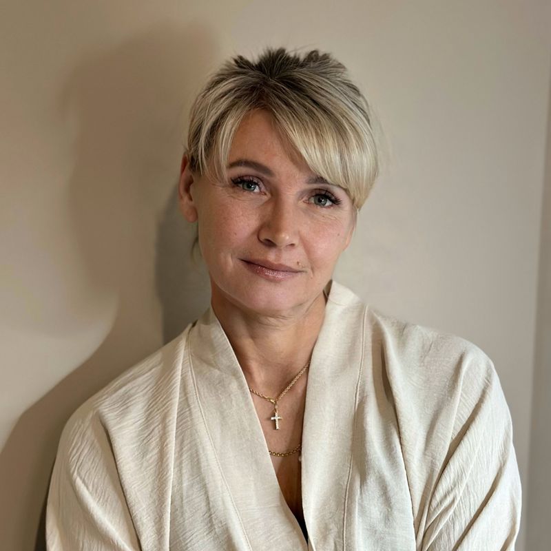 Тихонович Елена