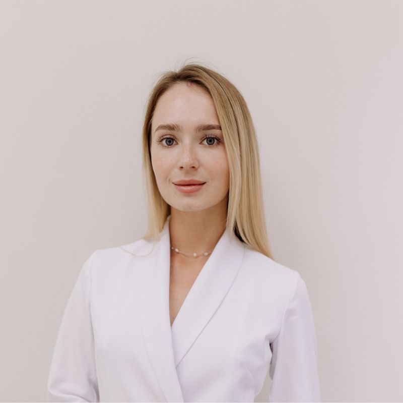 Полина