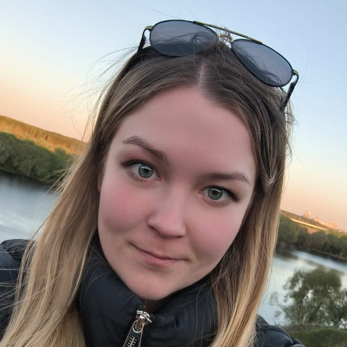 Алина