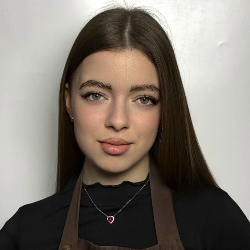 Полина
