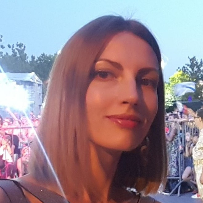 Катя