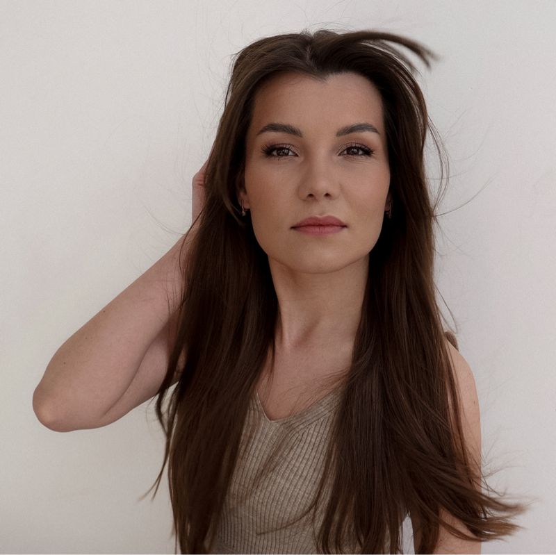 Алина