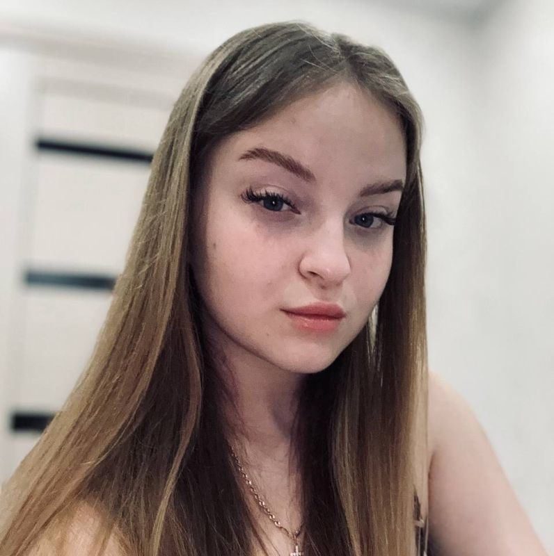 Полина