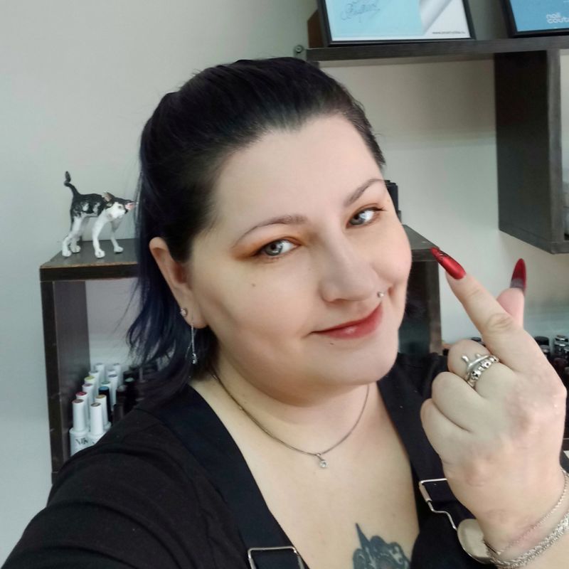 Анна Воронова